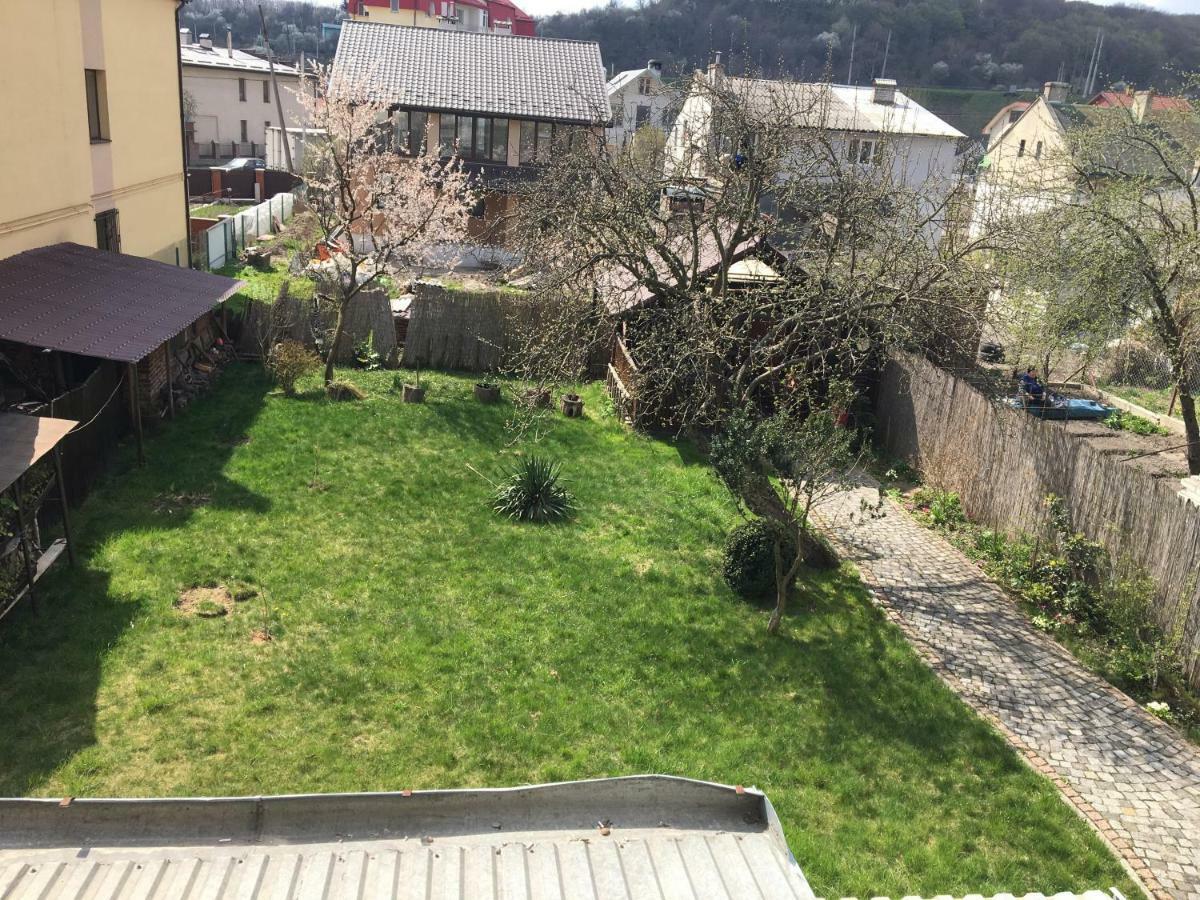 Hostel Villa Roma Lviv Kültér fotó