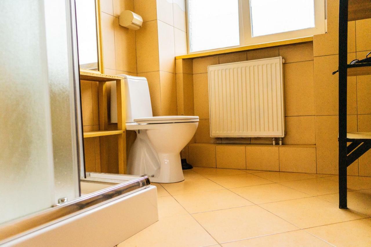 Hostel Villa Roma Lviv Kültér fotó