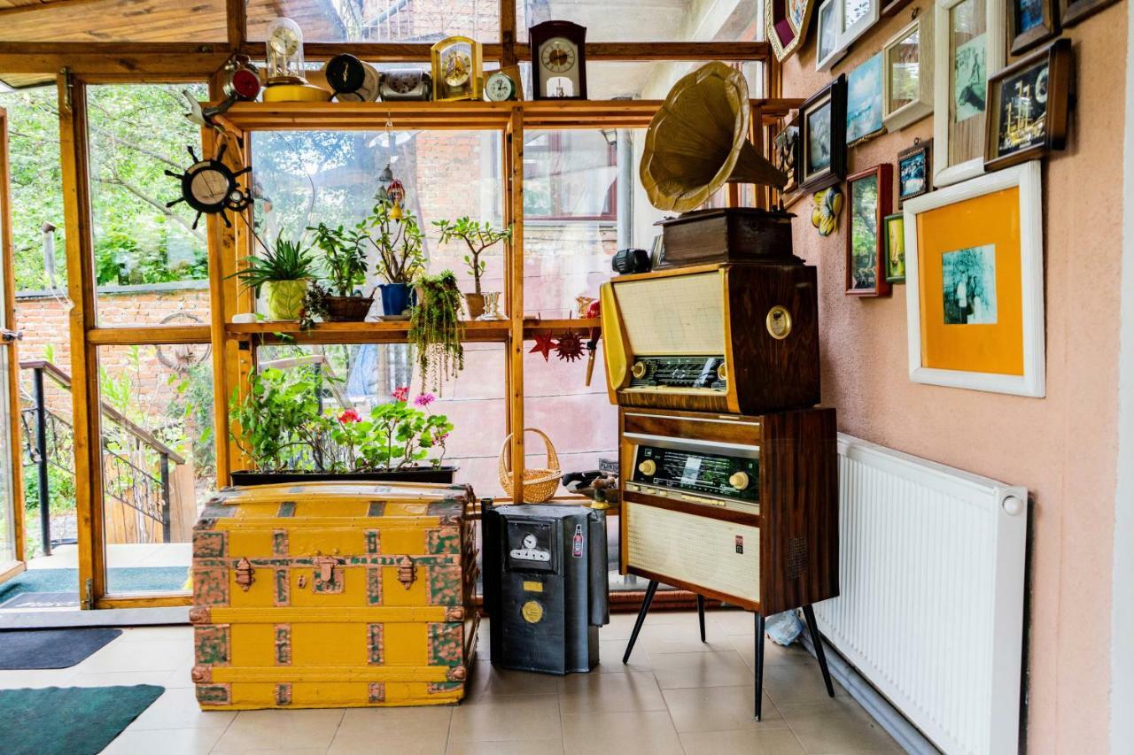 Hostel Villa Roma Lviv Kültér fotó