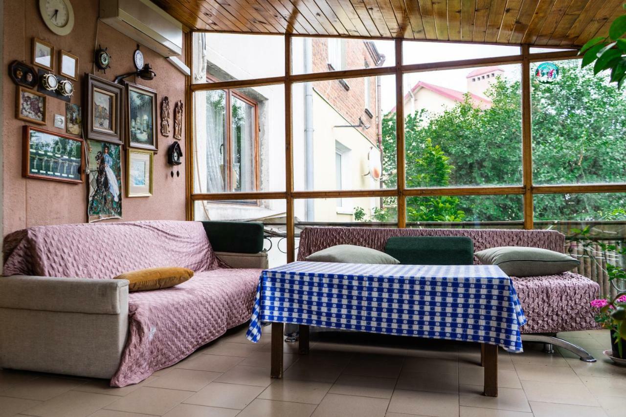 Hostel Villa Roma Lviv Kültér fotó